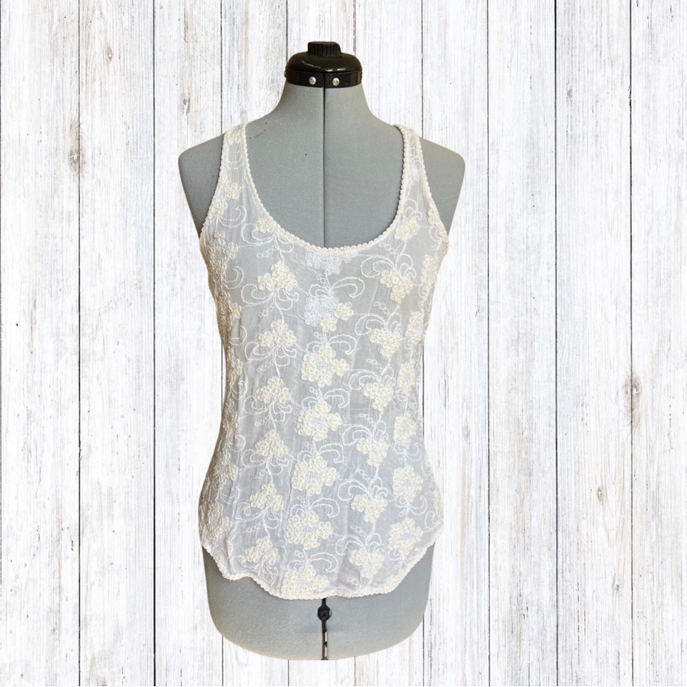 Lucky Brand Lace Embroidered Tank Top White Ivory Racerback coquette cottage XS